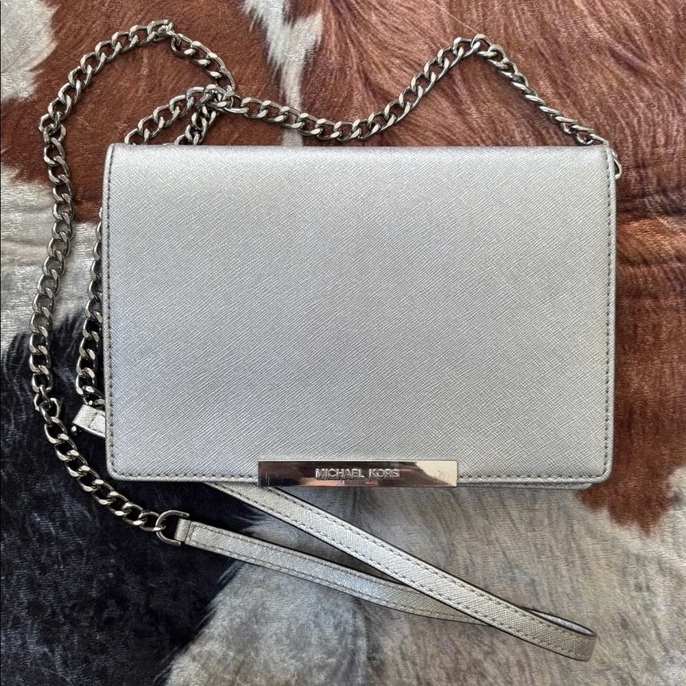 Michael Kors Genuine Leather Lana Wallet Clutch Bag Metallic Silver Crossbody